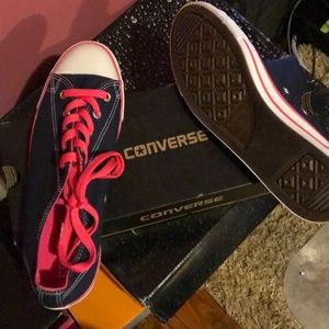 Women’s sneakers